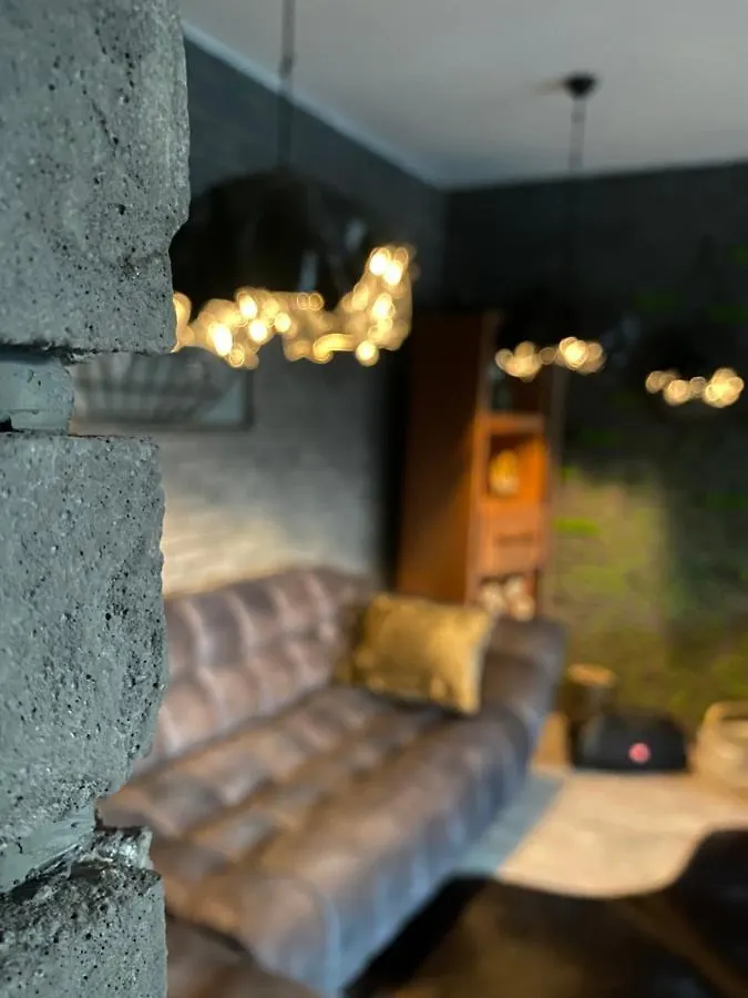 Iconic Loft Bucharest - Private Parking, Netflix Apartment