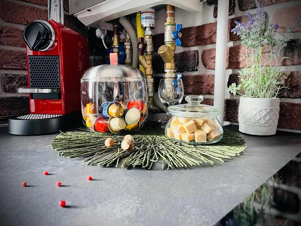 Iconic Loft Bucharest - Private Parking, Netflix Apartment