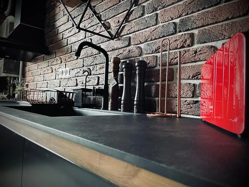 Iconic Loft Bucharest - Private Parking, Netflix Apartment Romania