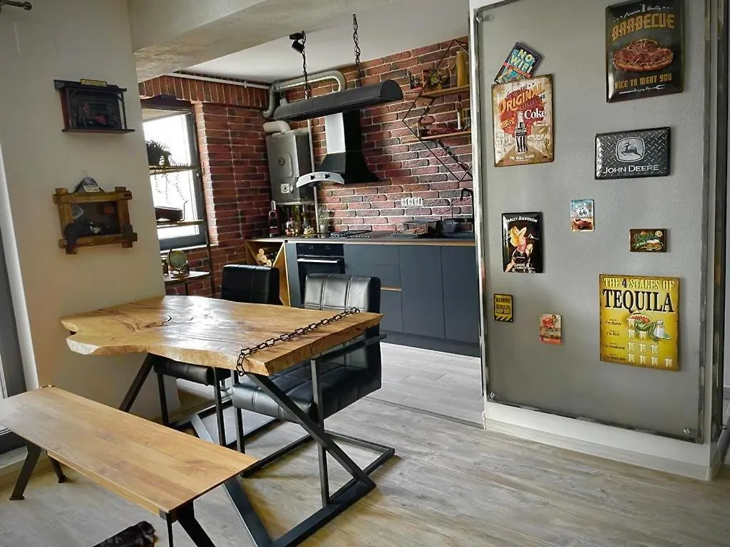 Iconic Loft Bucharest - Private Parking, Netflix Apartment 0*,