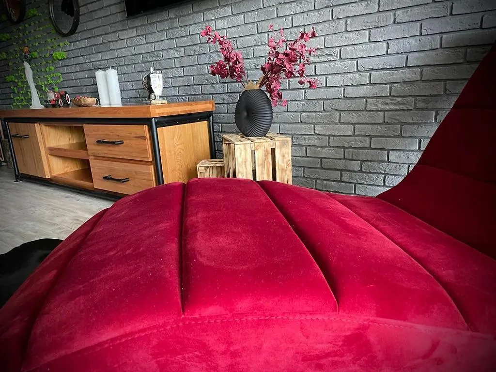 Iconic Loft Bucharest - Private Parking, Netflix Apartment